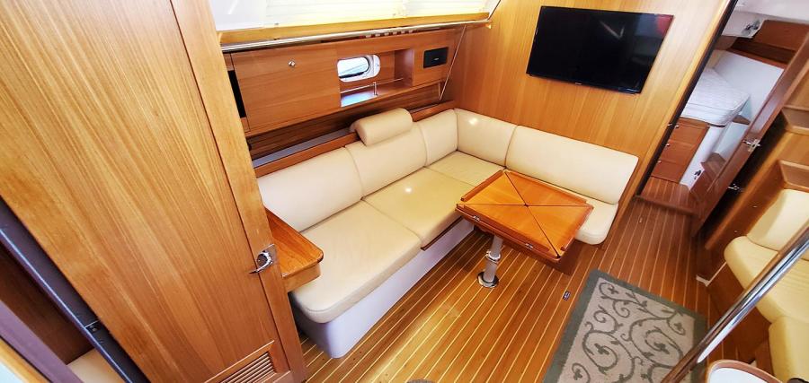 2015 Catalina 385