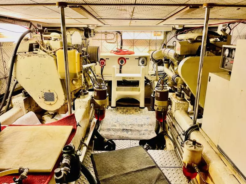 1990 Tradewinds 47MY
