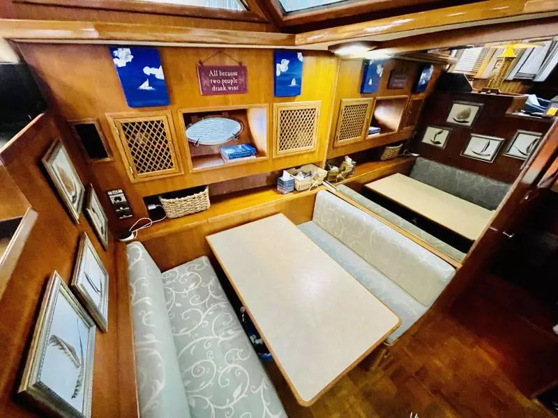 1990 Tradewinds 47MY