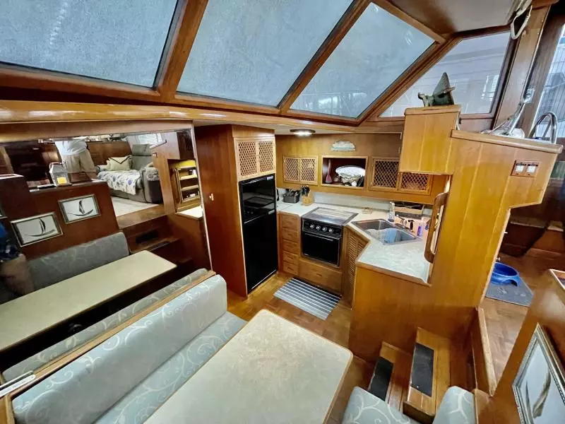 1990 Tradewinds 47MY