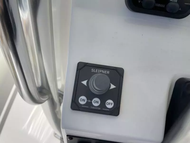 2006 Edgewater 318 CC