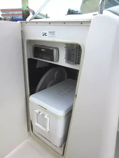 Starboard locker w/ coller 