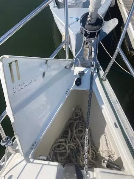 2007 Beneteau 373
