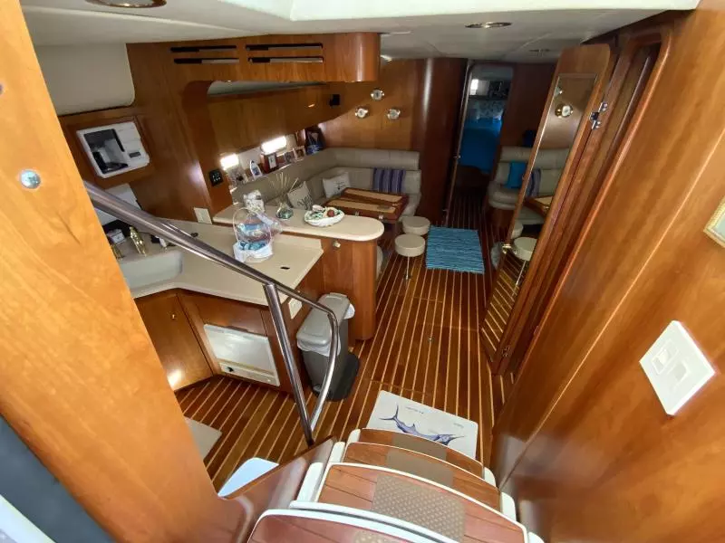 2000 Tiara Yachts 5200 Express