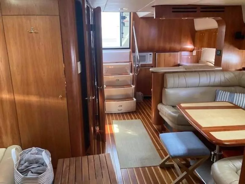 2000 Tiara Yachts 5200 Express