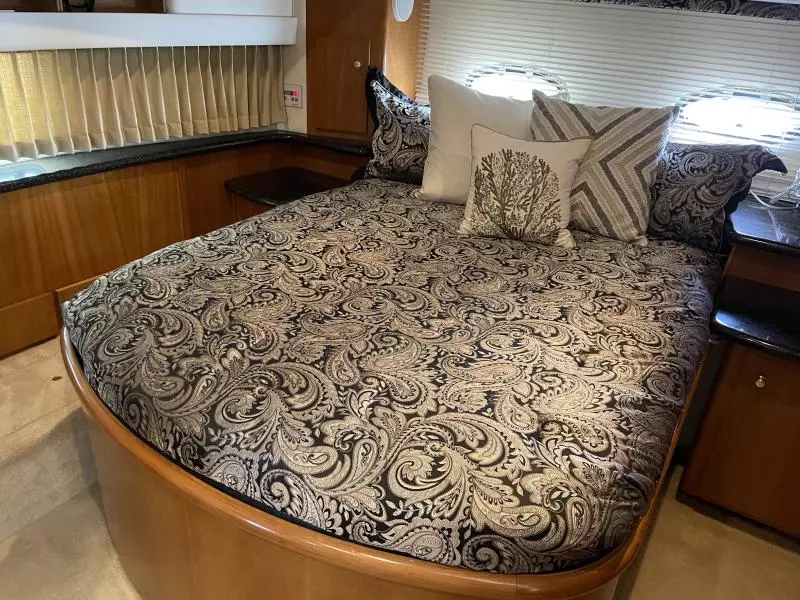 2001 Carver 396 Motor Yacht