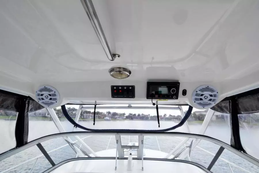 2006 Boston Whaler 285 Conquest