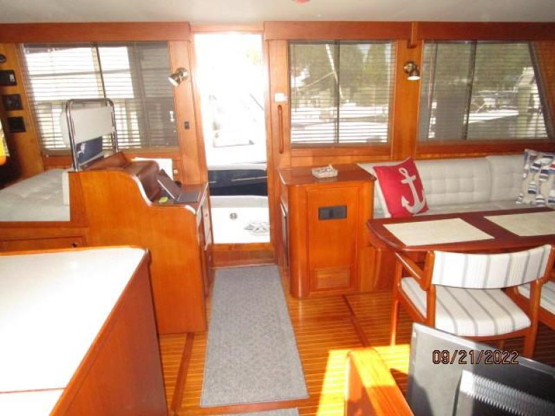 49' Grand Banks salon starboard