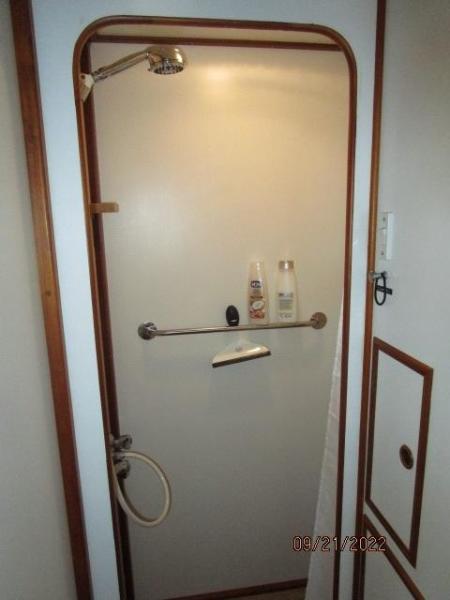 49' Grand Banks master stateroom shower