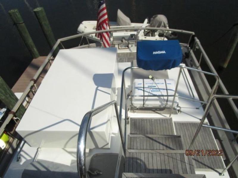 49' Grand Banks trunk cabin aft