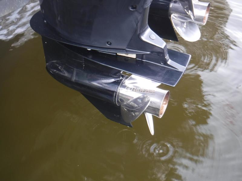 2016 Boston Whaler 270 Dauntless