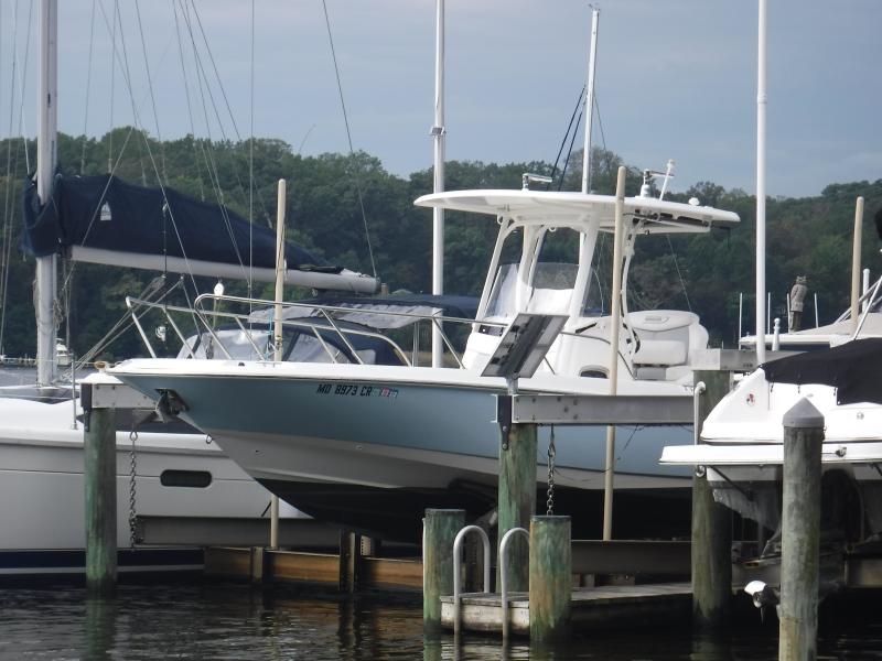 2016 Boston Whaler 270 Dauntless