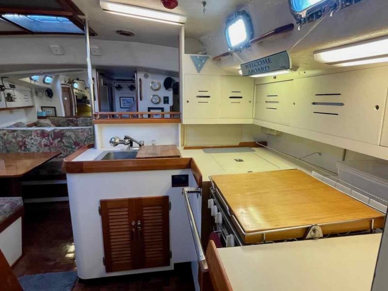 1980 Seamaster Bruce Roberts 45 Ketch
