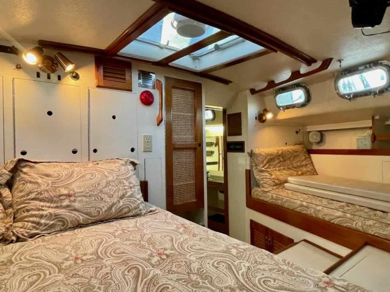 1980 Seamaster Bruce Roberts 45 Ketch