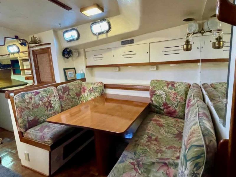 1980 Seamaster Bruce Roberts 45 Ketch