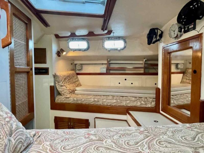 1980 Seamaster Bruce Roberts 45 Ketch