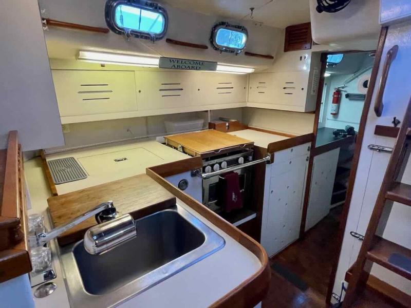 1980 Seamaster Bruce Roberts 45 Ketch