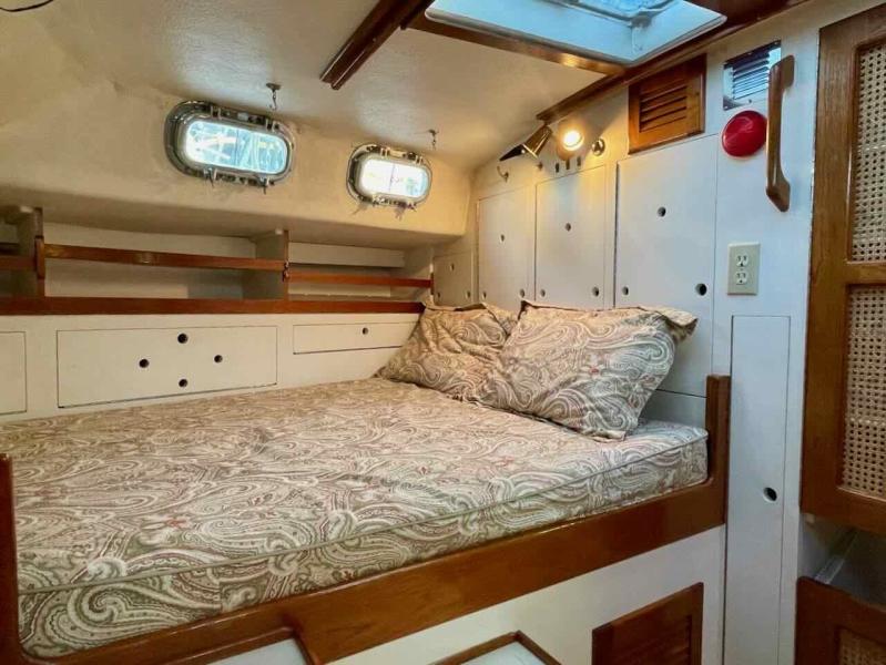 1980 Seamaster Bruce Roberts 45 Ketch