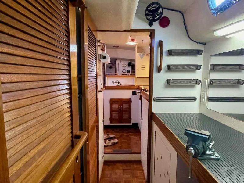 1980 Seamaster Bruce Roberts 45 Ketch