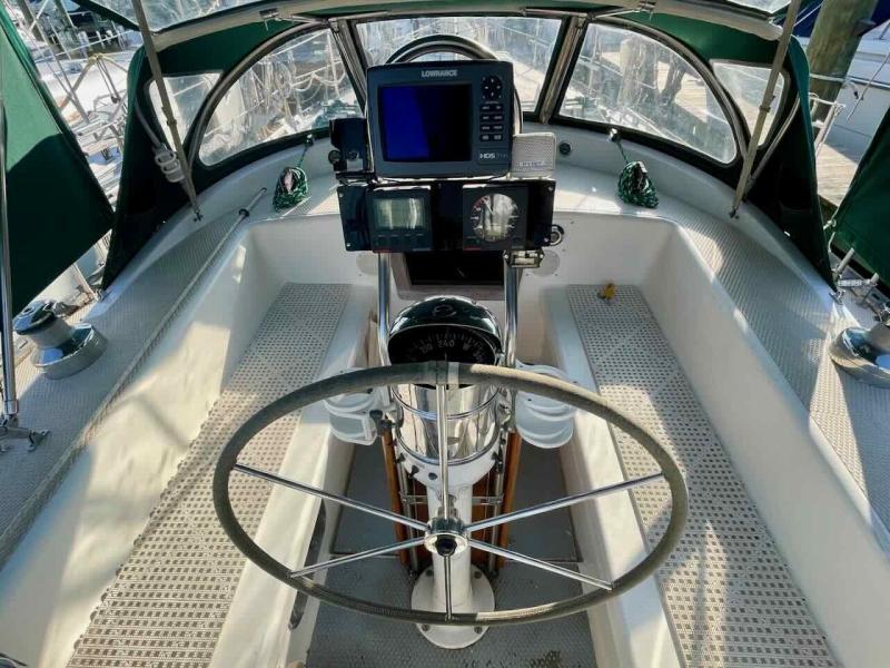 1980 Seamaster Bruce Roberts 45 Ketch