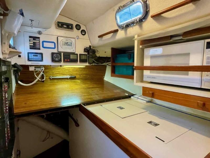 1980 Seamaster Bruce Roberts 45 Ketch