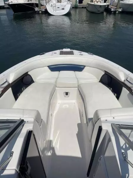 2011 Regal 2700 Bowrider