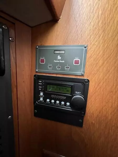 1989 Hans Christian Christian 48