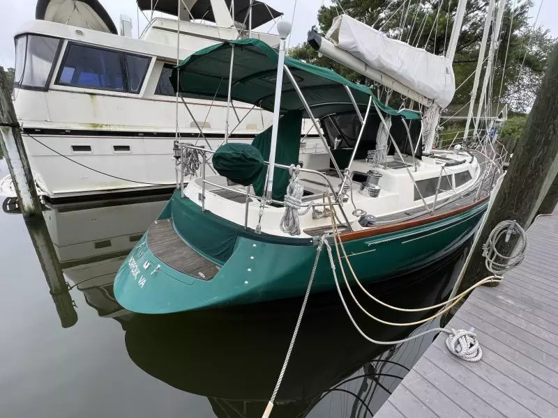 1989 Hans Christian Christian 48