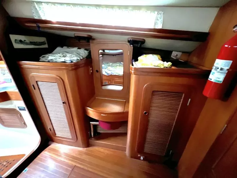 1989 Hans Christian Christian 48