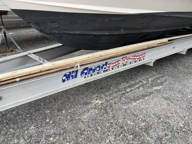 1999 Grady-White 300 Marlin