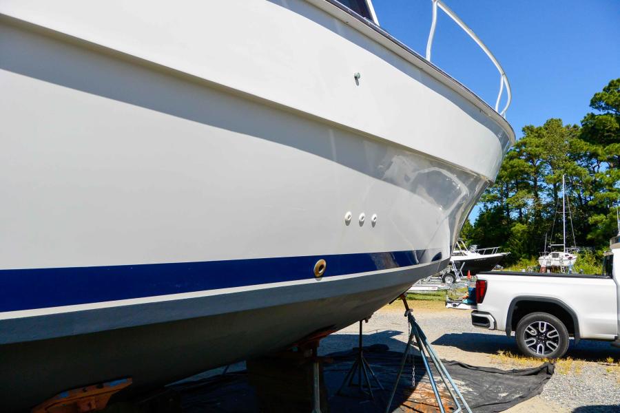 1999 Mainship 390