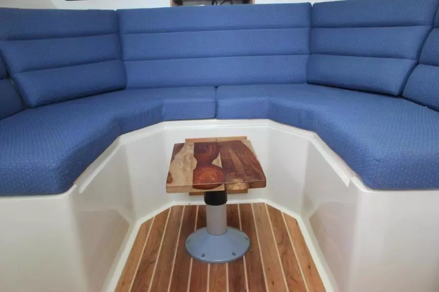 2008 Albin 28 Newport Flush Deck