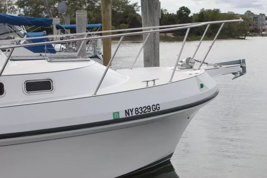 2008 Albin 28 Newport Flush Deck