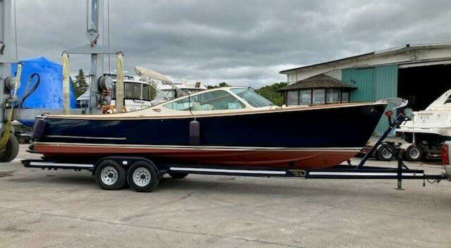 Custom Hinckley highway trailer