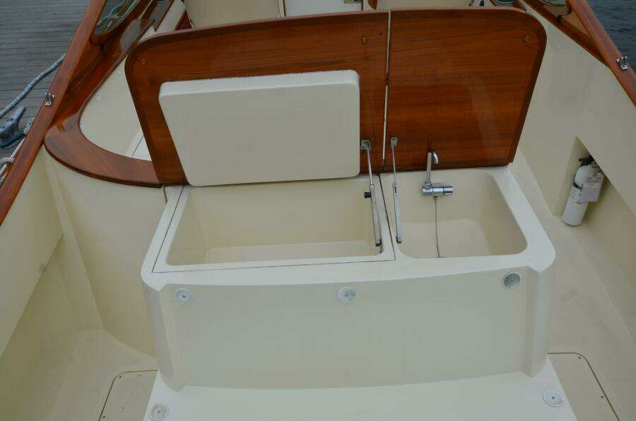 Sink and Cooler