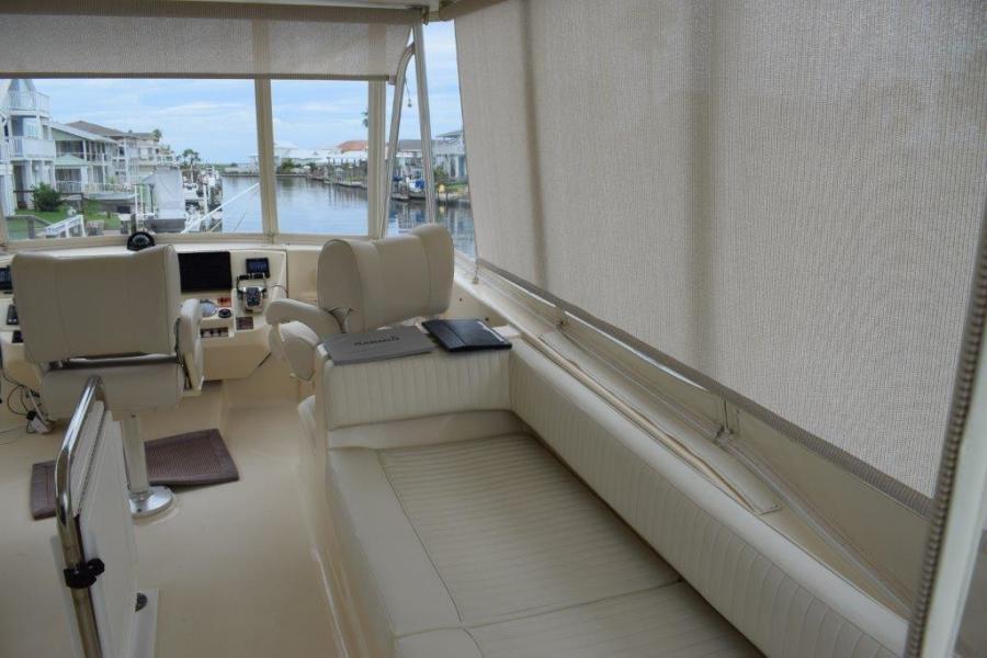 2005 Mainship 400