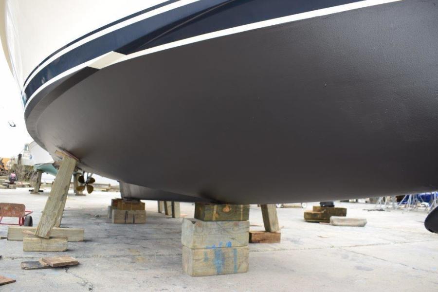2005 Mainship 400
