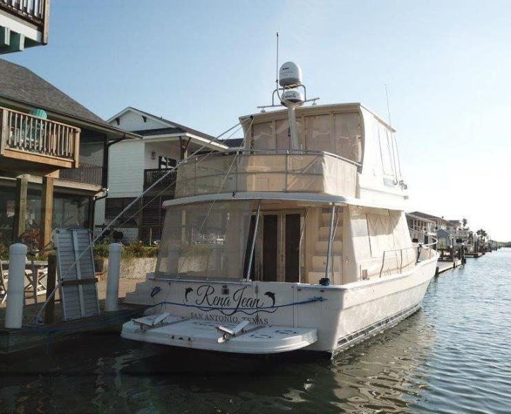 2005 Mainship 400