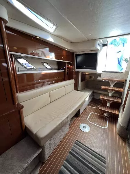 2008 Sea Ray 330 Sundancer