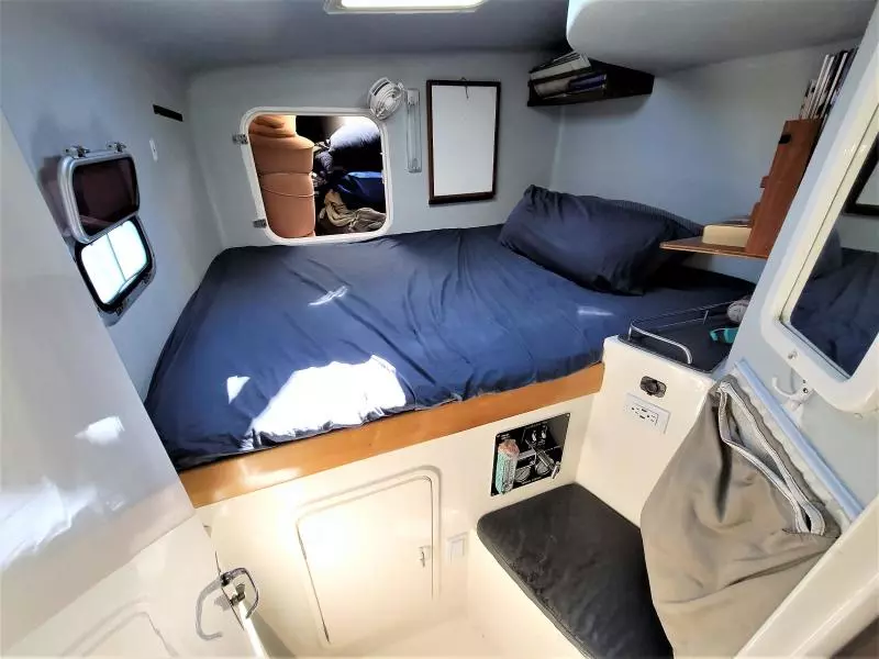 BLUE SHADOWS 38ft Voyage Yachts Yacht For Sale