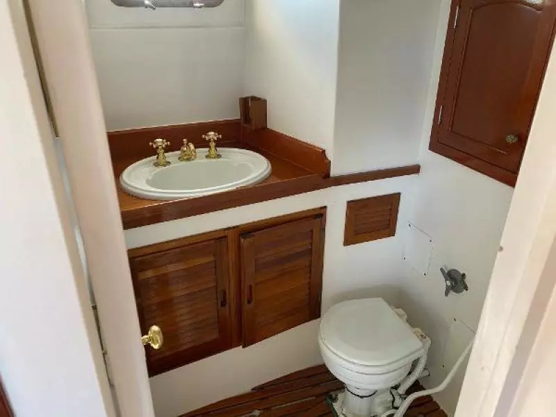Endurance 38ft Seaton Yacht For Sale