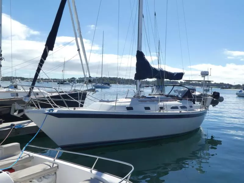 1989 Ericson 38-200