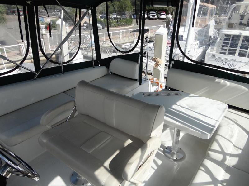 2001 Mainship 430 Trawler