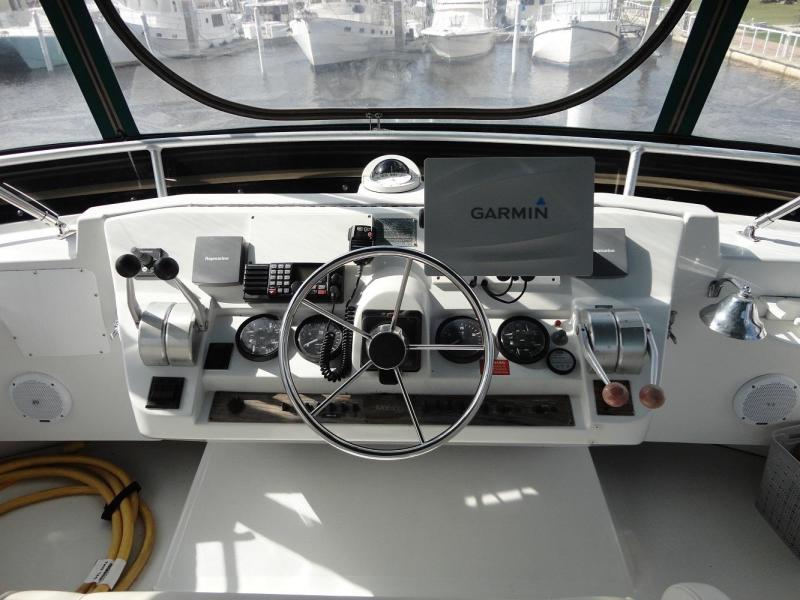 2001 Mainship 430 Trawler