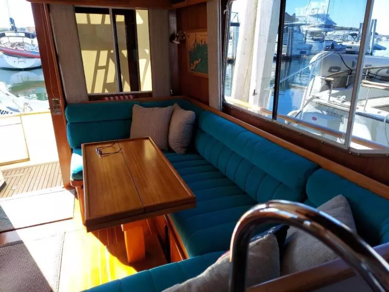 1994 Cape Dory Explorer