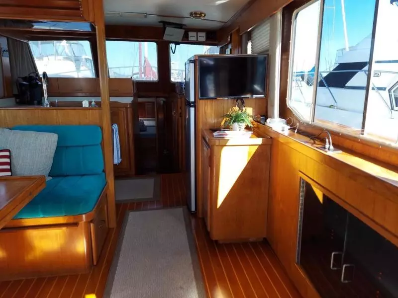 1994 Cape Dory Explorer