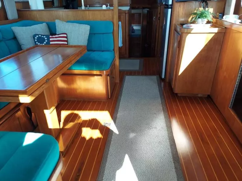 1994 Cape Dory Explorer