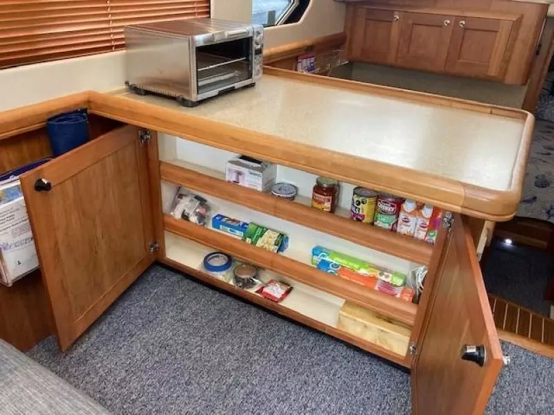 2007 Mainship Hardtop Trawler