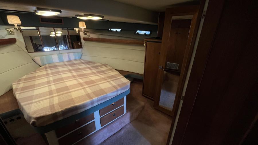 1989 Bayliner 4550