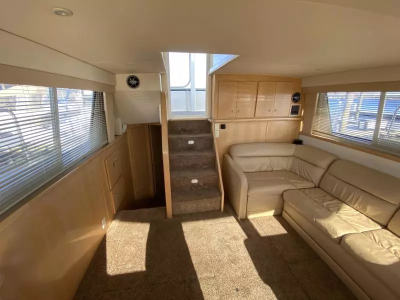 1998 Carver 405 Motor Yacht